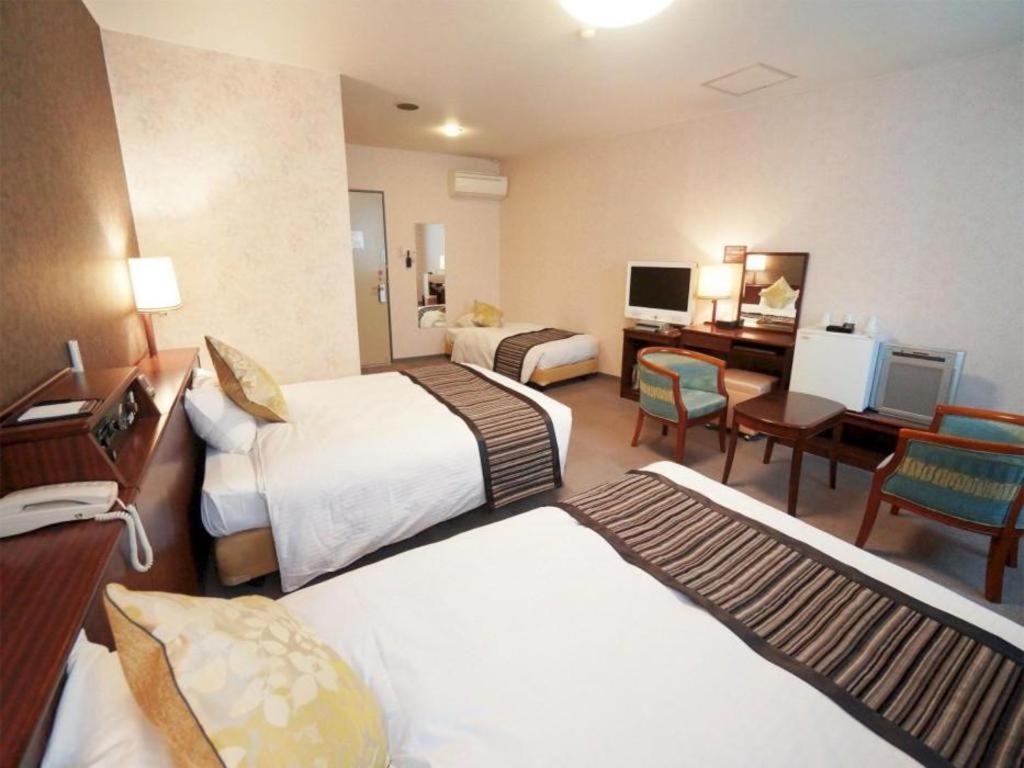 Hotel Areaone Miyazaki Bagian luar foto